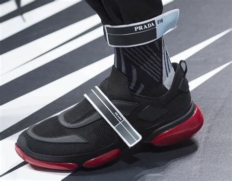 scarpe uomo prada 2018|prada sneakers.